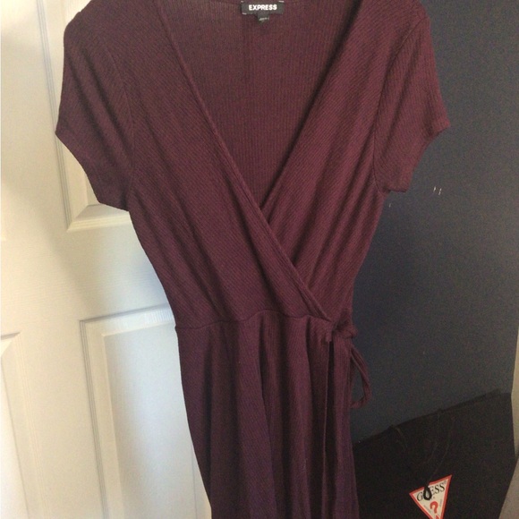 Express Dresses & Skirts - Express Elegant Burgundy Midi Dress